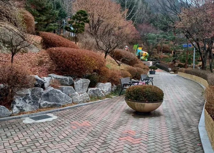Yongmasan Healing * Сеул